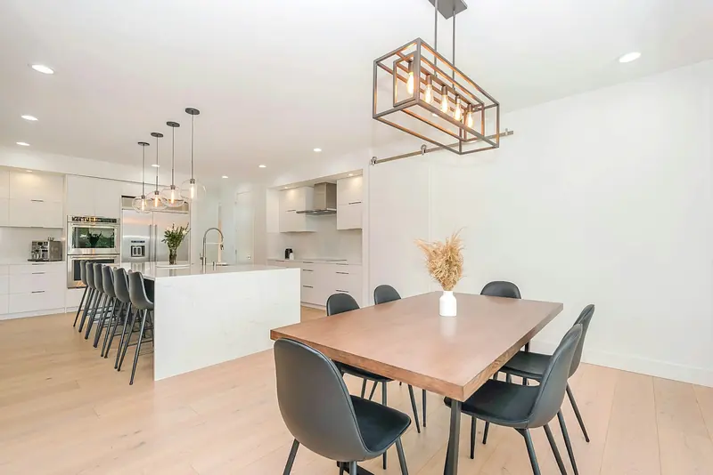 Bright kitchen diner with island